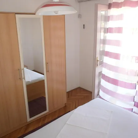 By The Sea Podgora, Makarska - 12326 Apartment