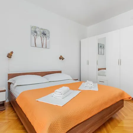 Apartmán By The Sea Podgora, Makarska - 12326 *