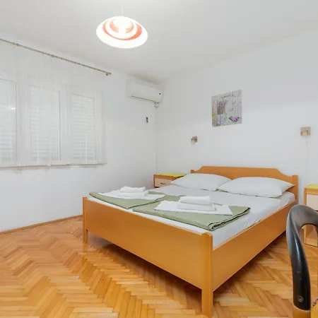 By The Sea Podgora, Makarska - 12326 Apartman